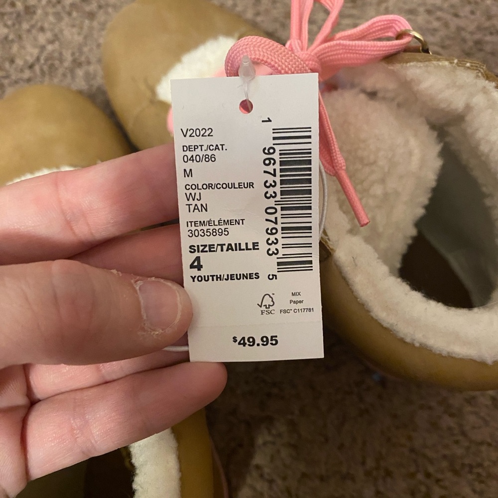 Brand new with tags size 4 girls boots - Picture 4 of 6